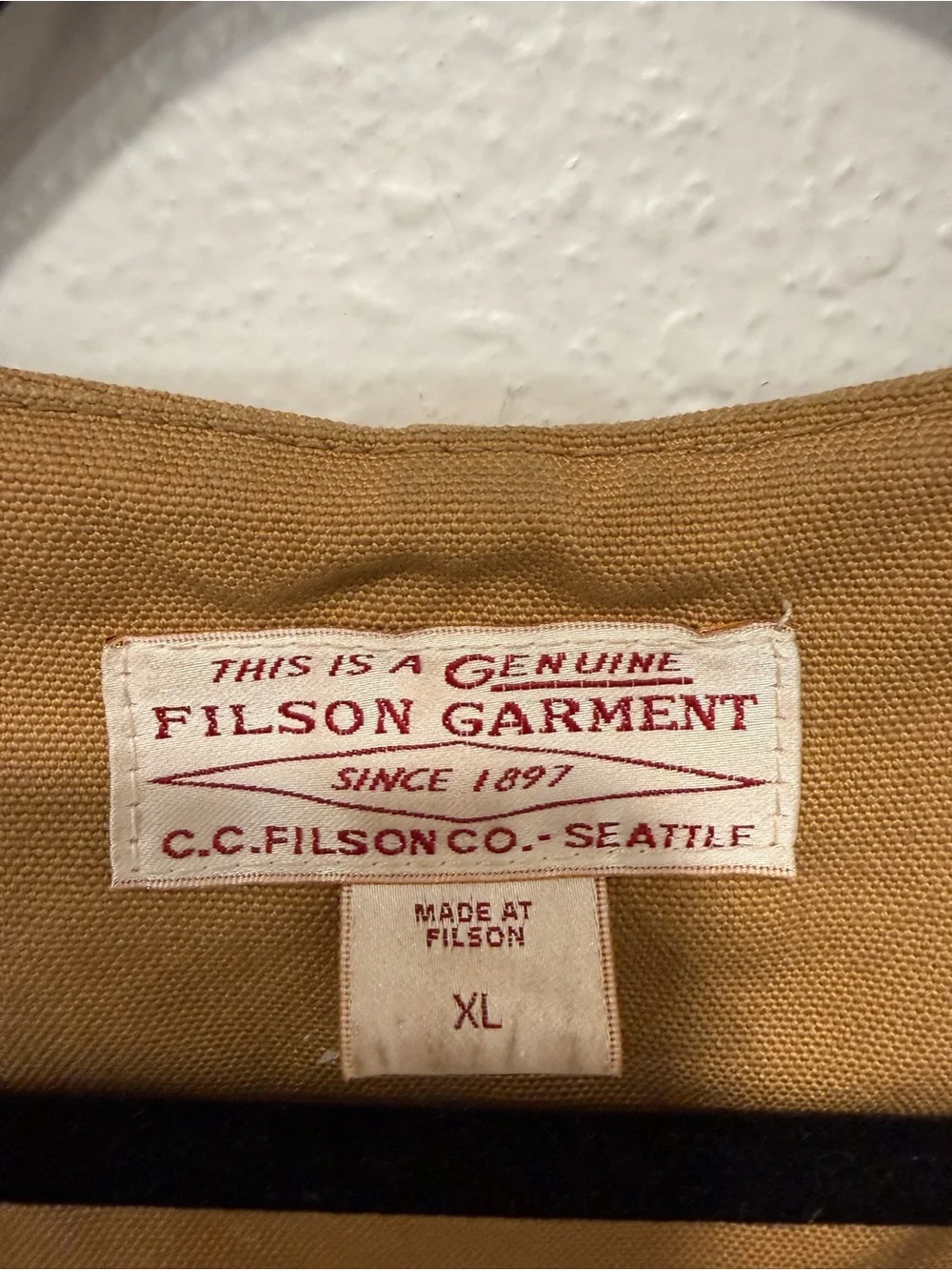 Filson Style 10493 Hunting Field Vest XL Tan Canvas Made USA Cotton Button